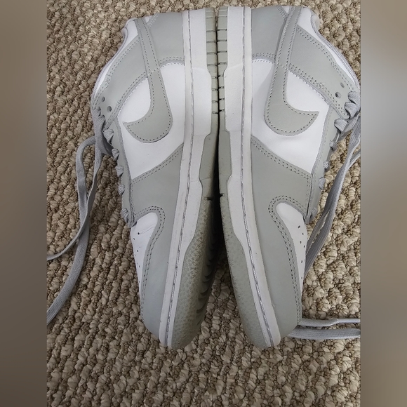 Nike Dunks - Picture 2 of 5